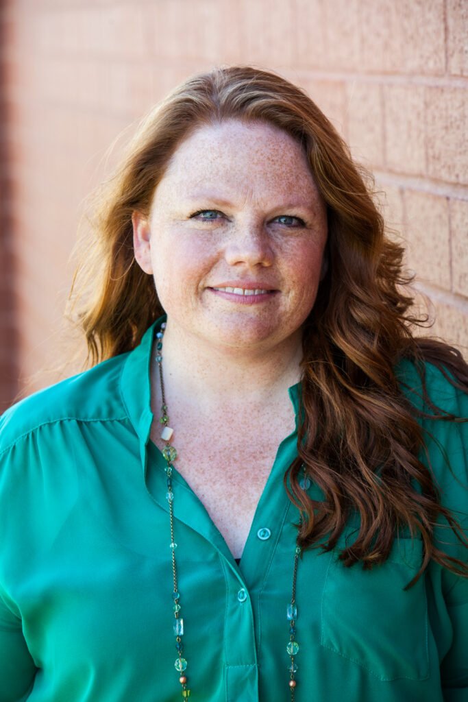 Stephanie Holmes-Winton headshot